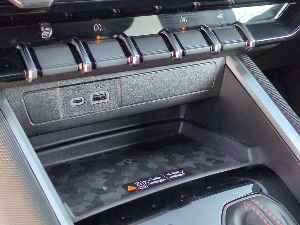 Certified 2025 Chevrolet Colorado Z71 w/ Z71 Convenience Package 2 image 21