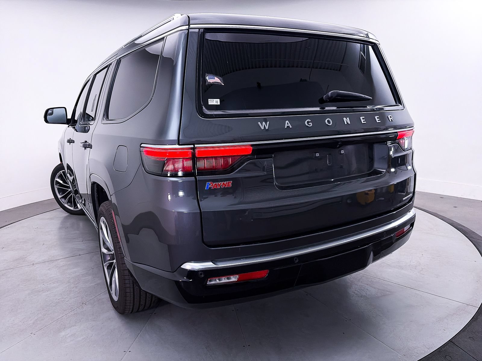 Used 2022 Jeep Wagoneer Series III w/ Premium Group I RWD image 5