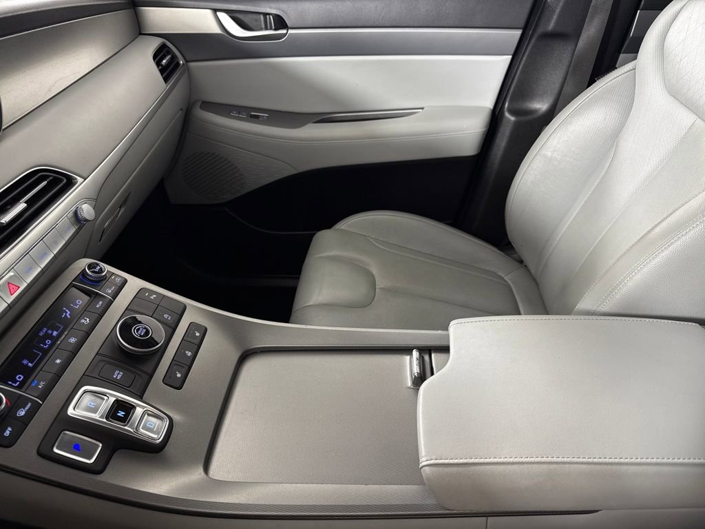 Used 2020 Hyundai Palisade SEL w/ Premium Package FWD image 16