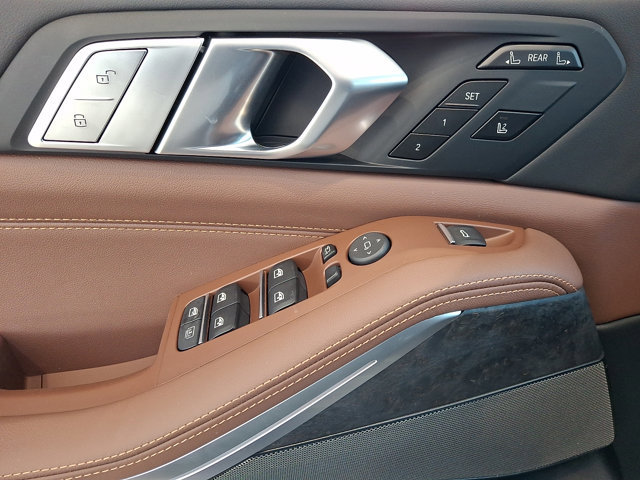 New 2026 BMW X7 xDrive40i w/ M Sport Package image 8