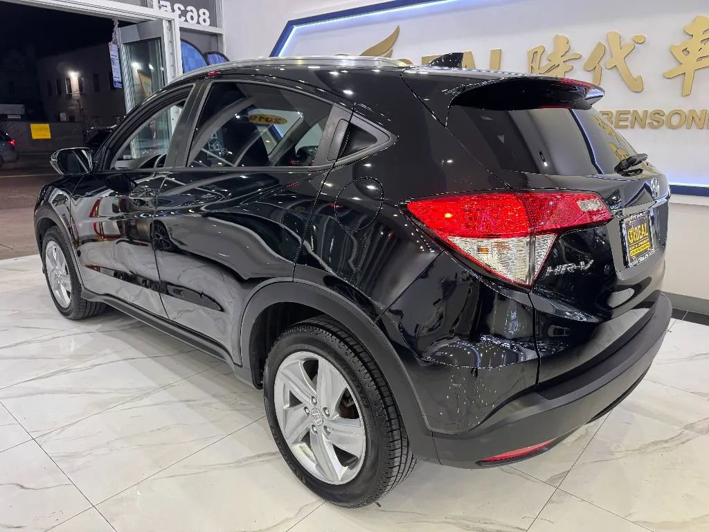 Used 2019 Honda HR-V EX-L image 6