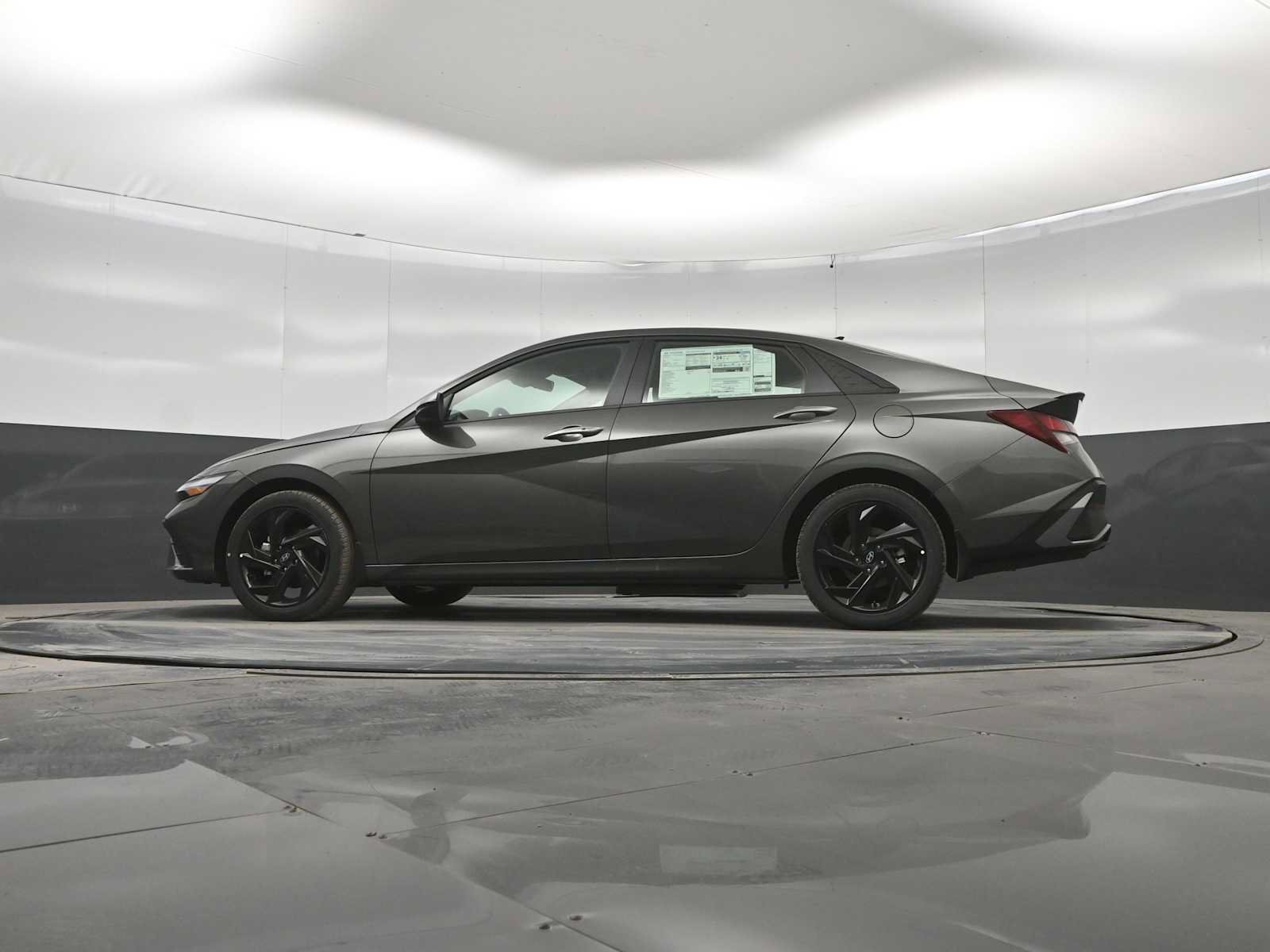 New 2026 Hyundai Elantra Sport FWD image 37
