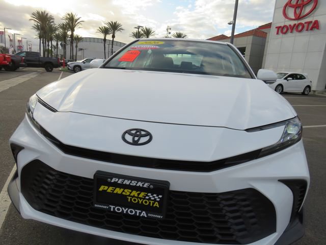 Certified 2026 Toyota Camry SE image 5