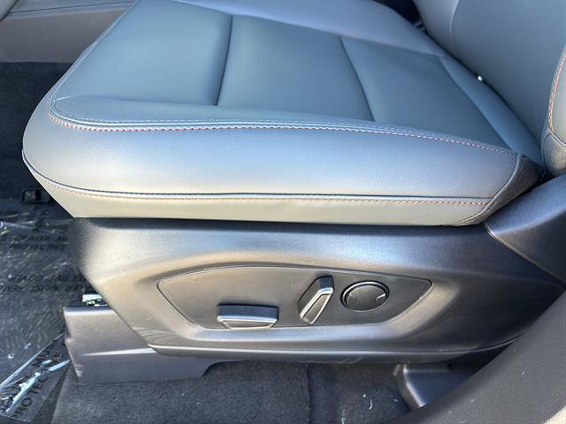 New 2027 Ford Explorer Active w/ Active Comfort Package AWD/4WD image 11