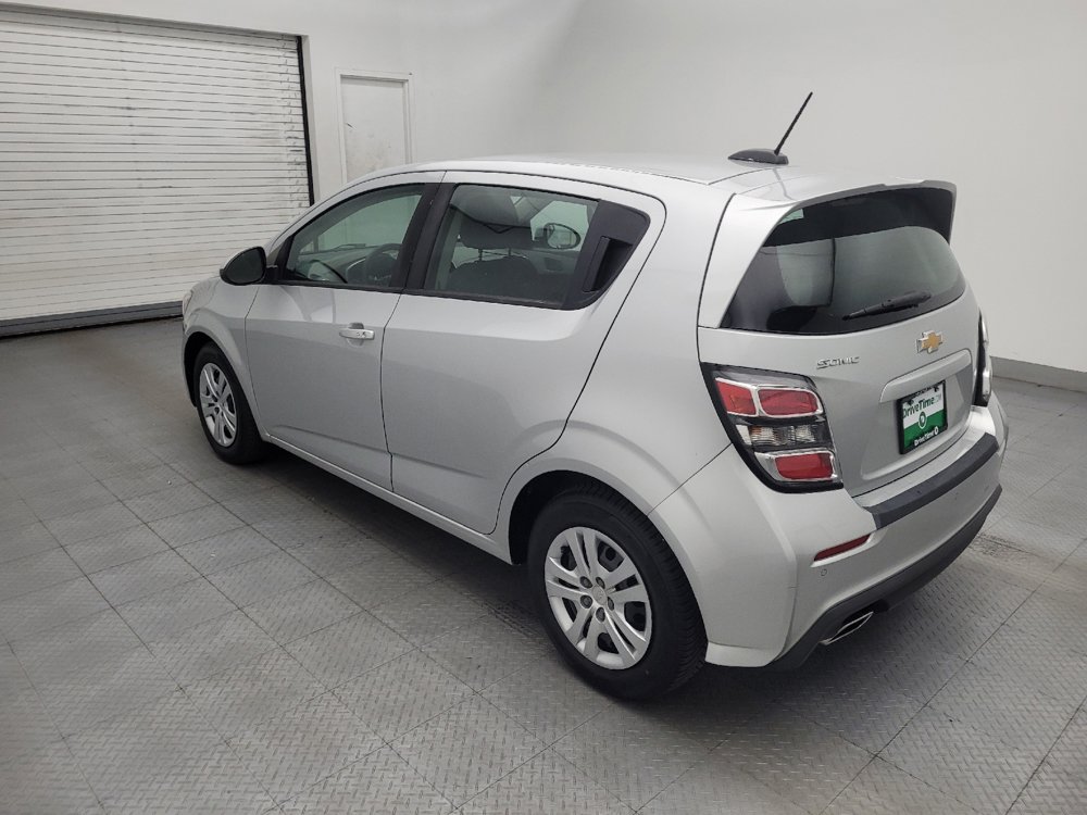 Used 2020 Chevrolet Sonic LT FWD image 5