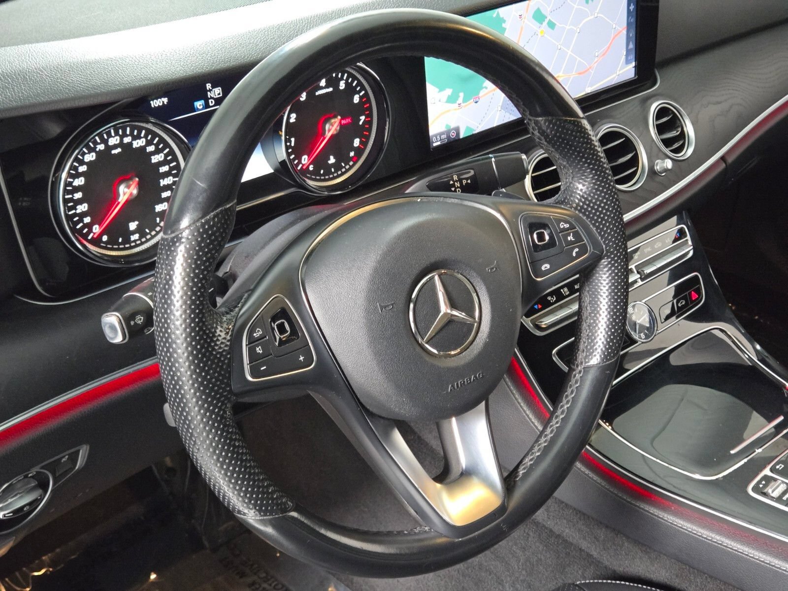 Used 2017 Mercedes-Benz E 300 image 23