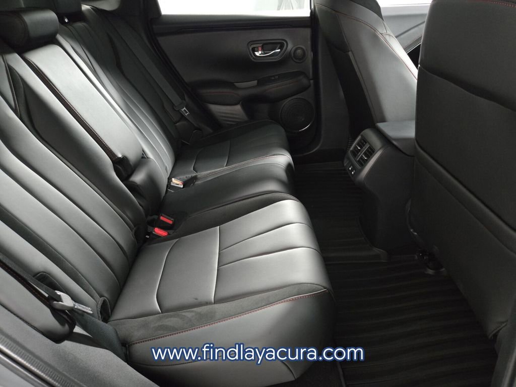 Used 2025 Acura ADX A-Spec image 15