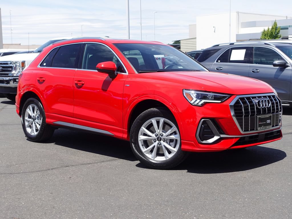 Used 2025 Audi Q3 2.0T Premium Plus w/ Premium Plus Package AWD/4WD image 5