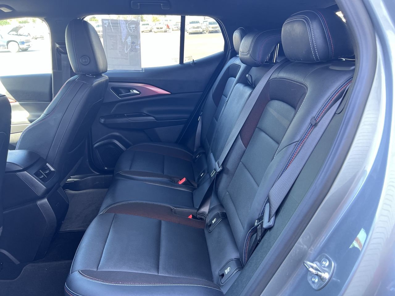 Certified 2024 Chevrolet Equinox EV RS FWD image 27