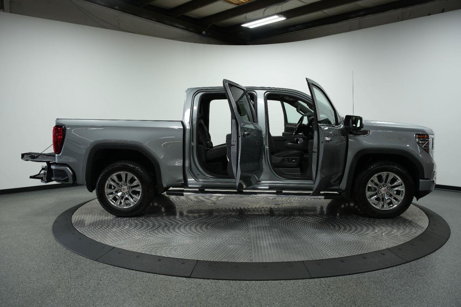 New 2026 GMC Sierra 1500 Denali AWD/4WD image 11