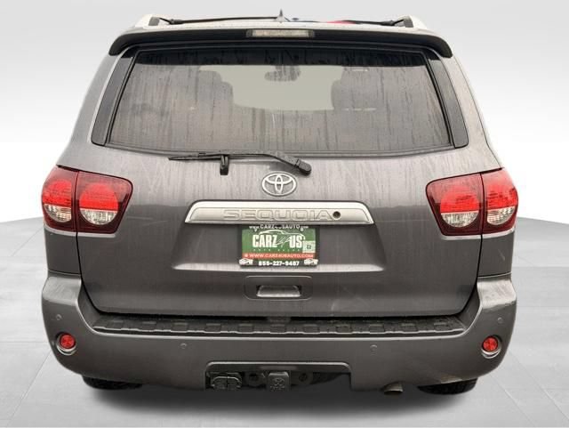 Used 2018 Toyota Sequoia Limited w/ Safety & Convenience Package AWD/4WD image 6