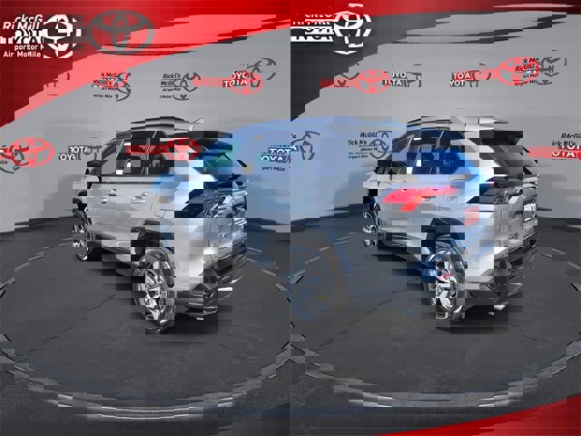New 2025 Toyota RAV4 SE image 6