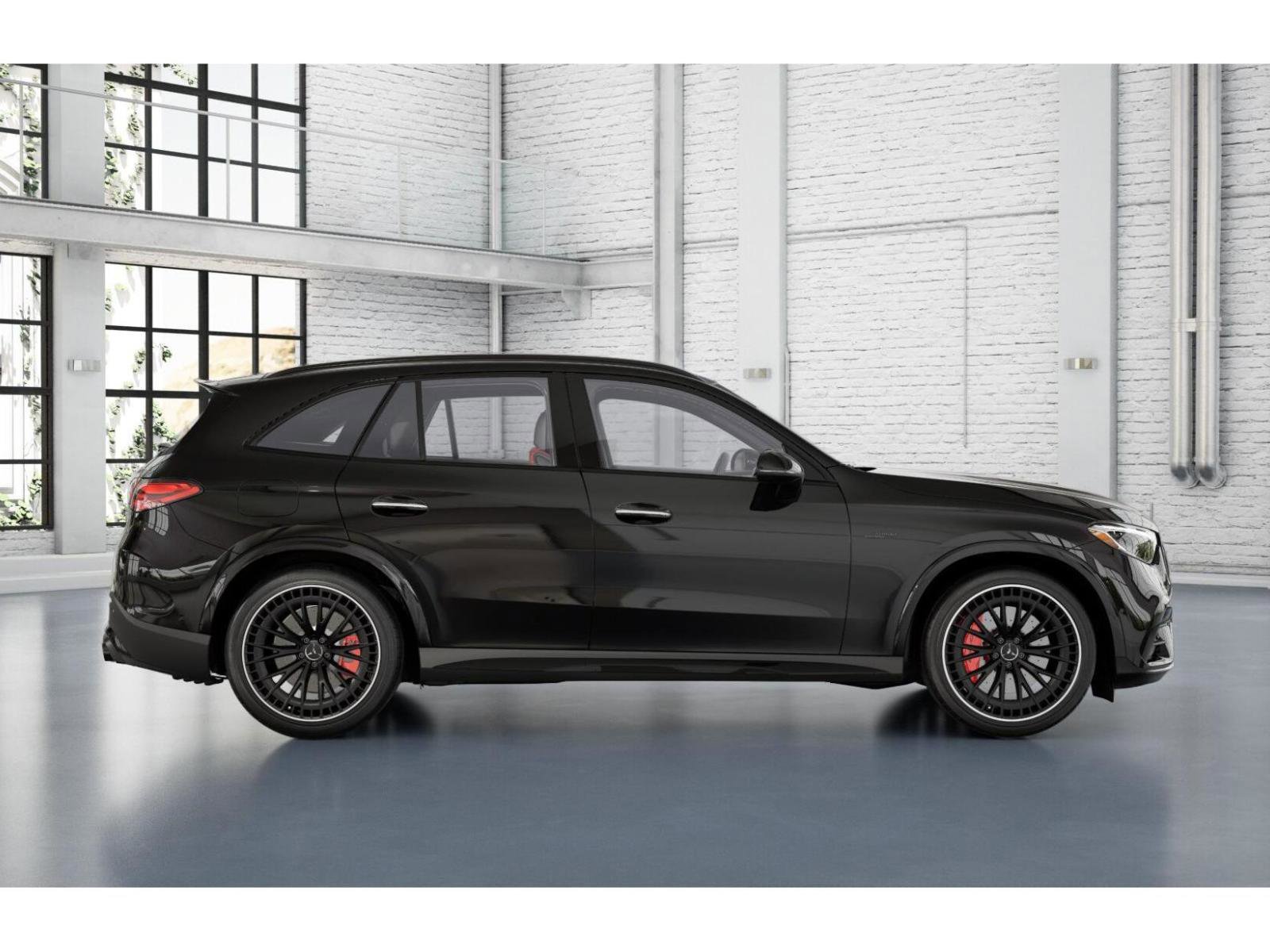 Used 2025 Mercedes-Benz GLC 43 AMG 4MATIC image 2