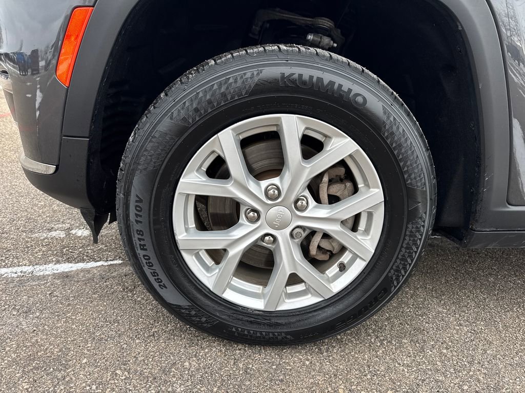 Certified 2023 Jeep Grand Cherokee L Limited image 46