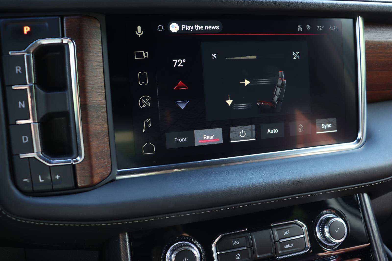 Used 2024 GMC Yukon Denali Ultimate AWD/4WD image 31