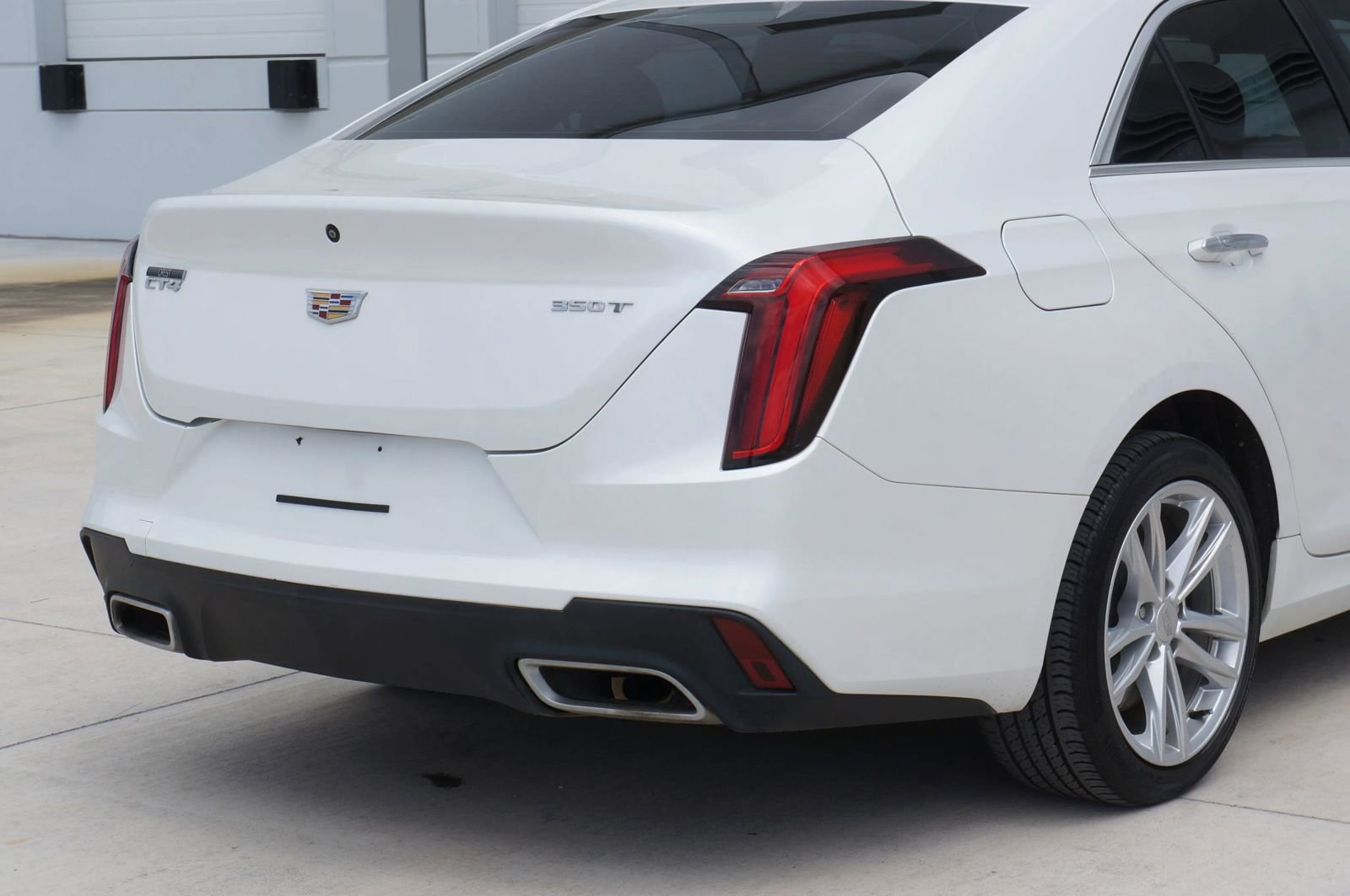 Used 2021 Cadillac CT4 Luxury RWD image 16