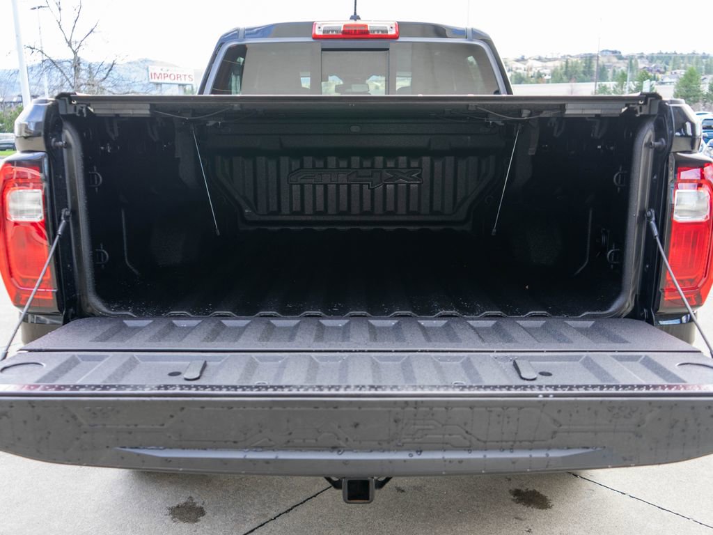 Used 2023 GMC Canyon AT4X image 31