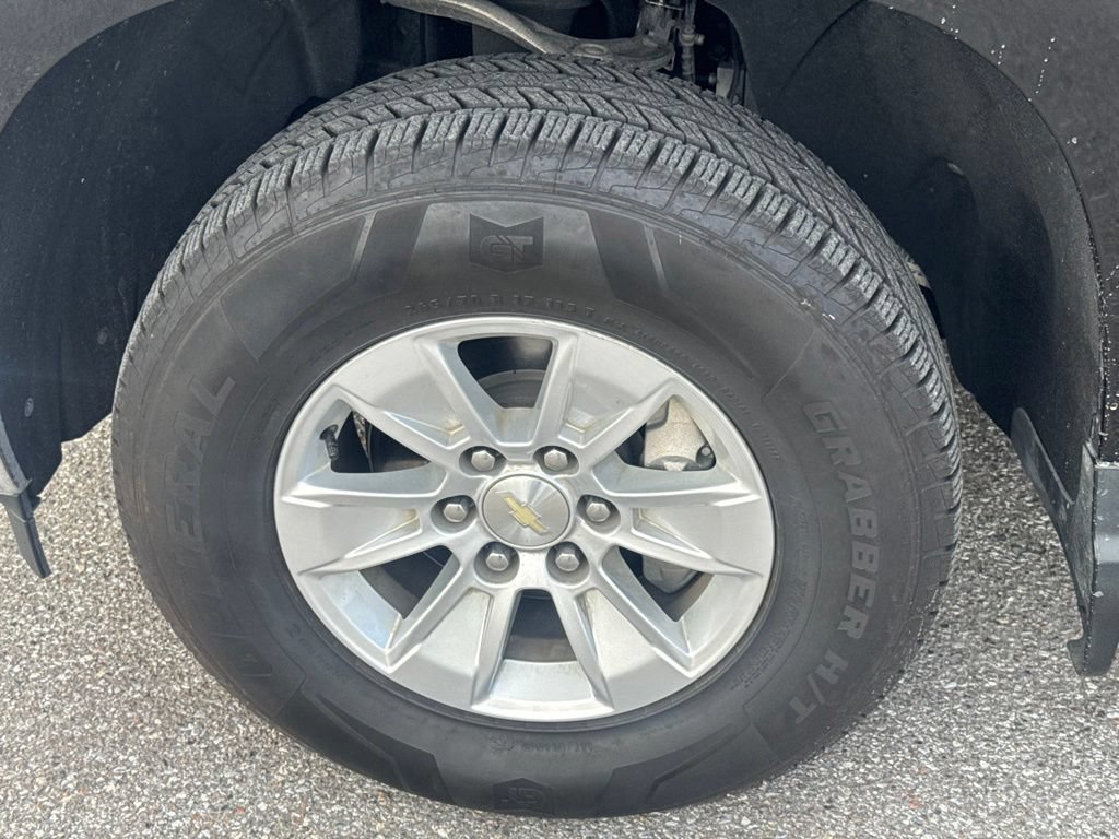 Used 2022 Chevrolet Silverado 1500 LT AWD/4WD image 11