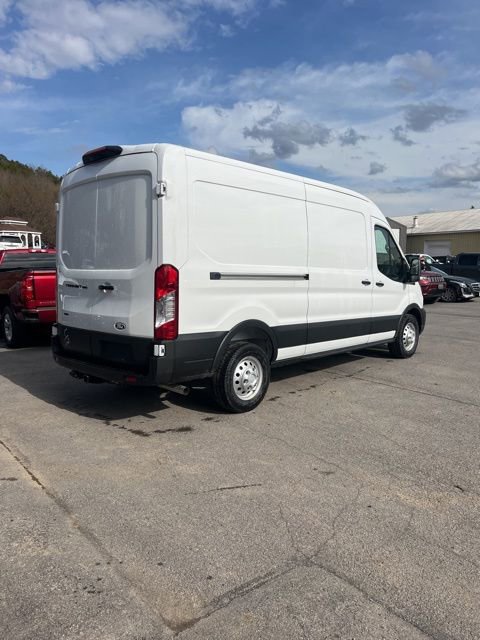 Used 2026 Ford Transit 250 148 Medium Roof Extended AWD w/ Load Area Protection Package image 12