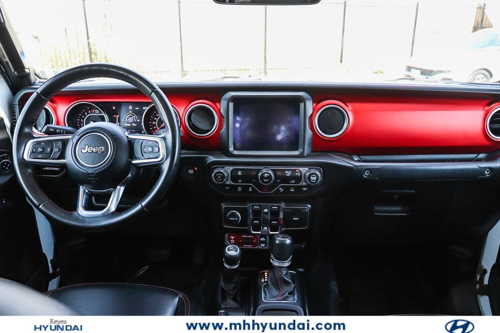 Used 2020 Jeep Gladiator Rubicon AWD/4WD image 11