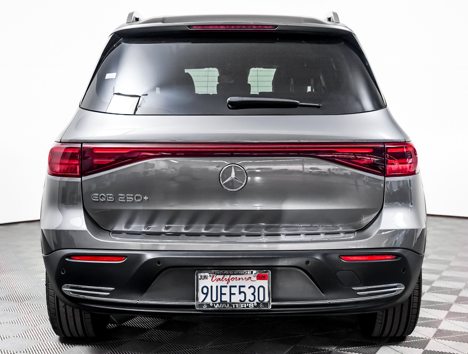 Certified 2025 Mercedes-Benz EQB 250+ image 7