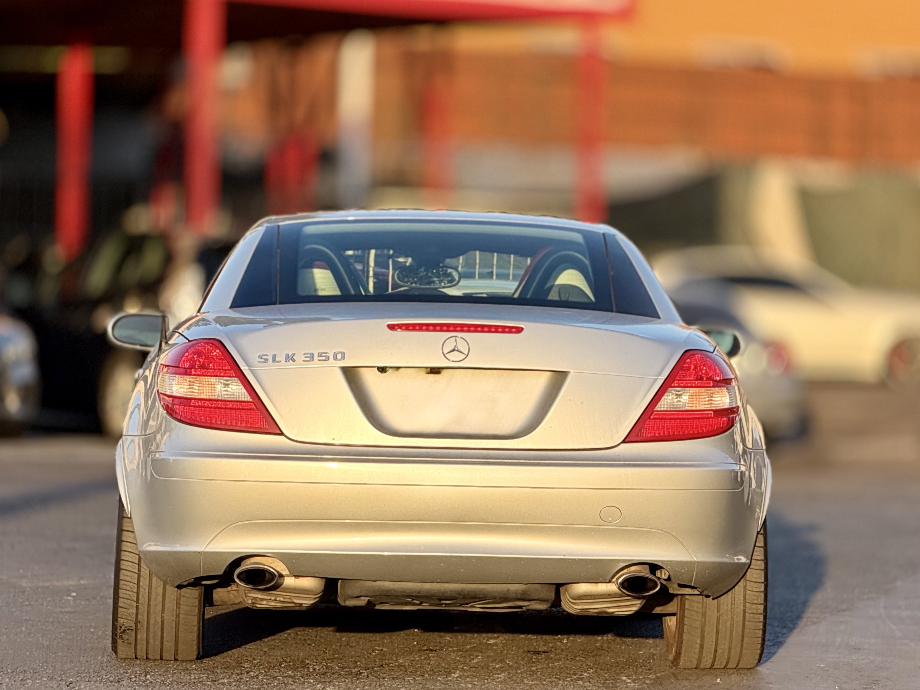 Used 2005 Mercedes-Benz SLK 350 w/ Premium Pkg image 19
