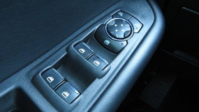 Certified 2023 Ford Edge ST-Line image 28