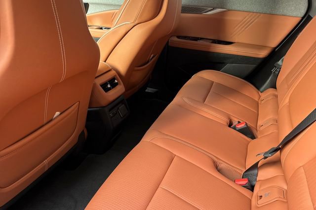 New 2026 Cadillac Optiq Sport 2 w/ LPO, Floor Liner Package image 12