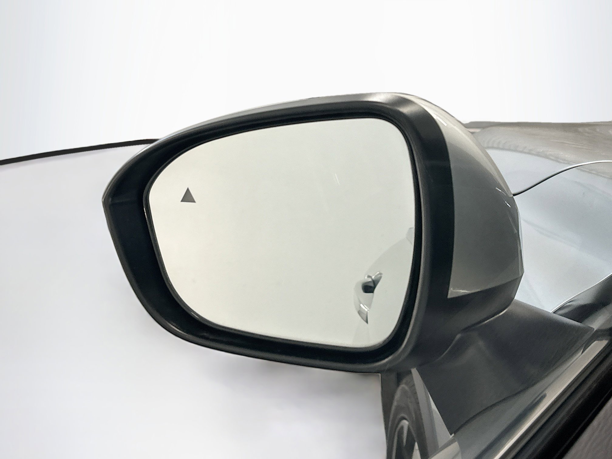 Used 2024 Mitsubishi Outlander SE image 16