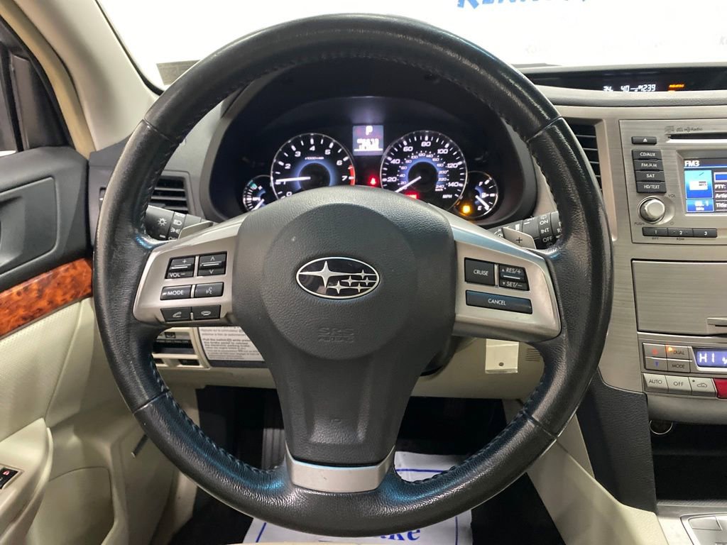 Used 2012 Subaru Outback 2.5i Limited image 14