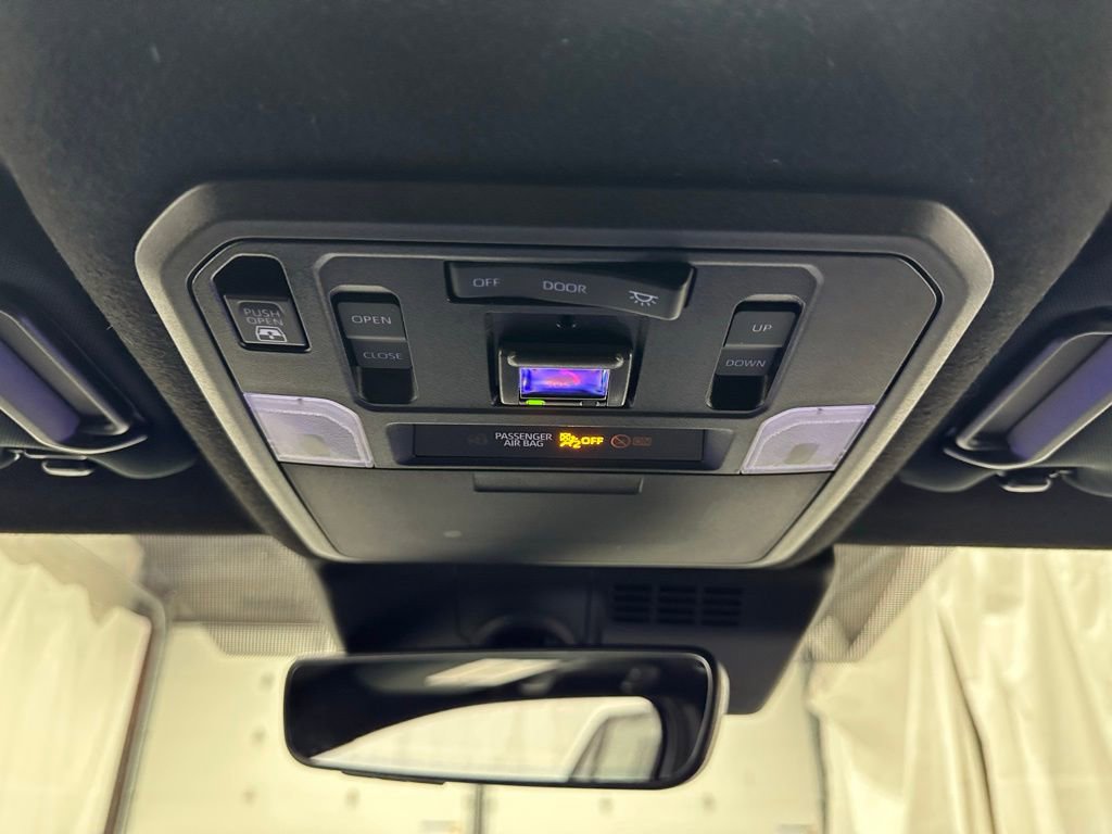 Used 2025 Toyota 4Runner TRD Off-Road Premium image 39
