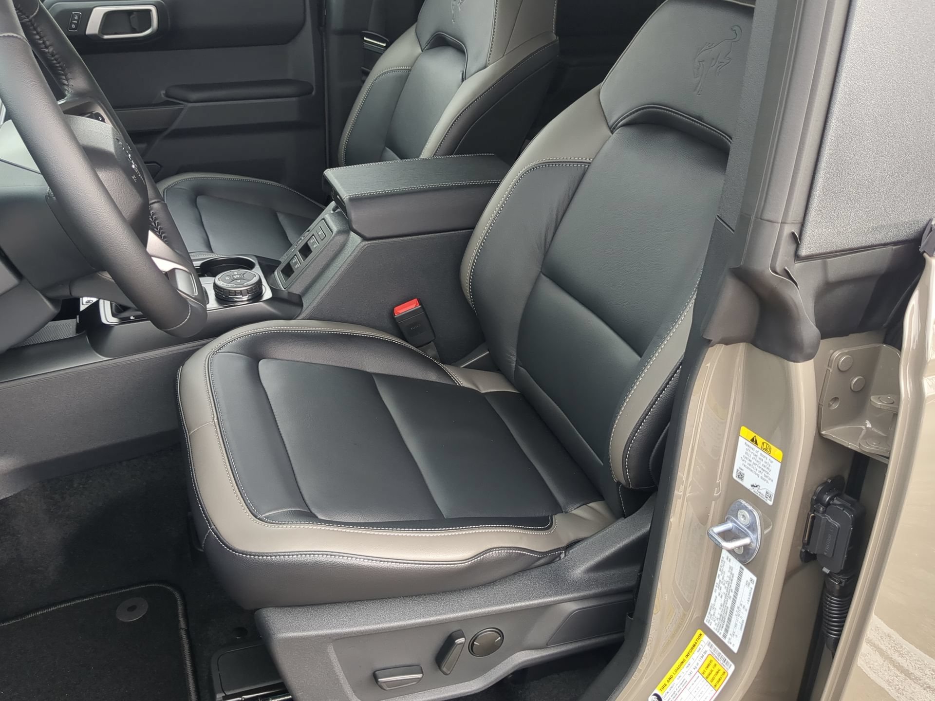 New 2026 Ford Bronco Outer Banks AWD/4WD image 59