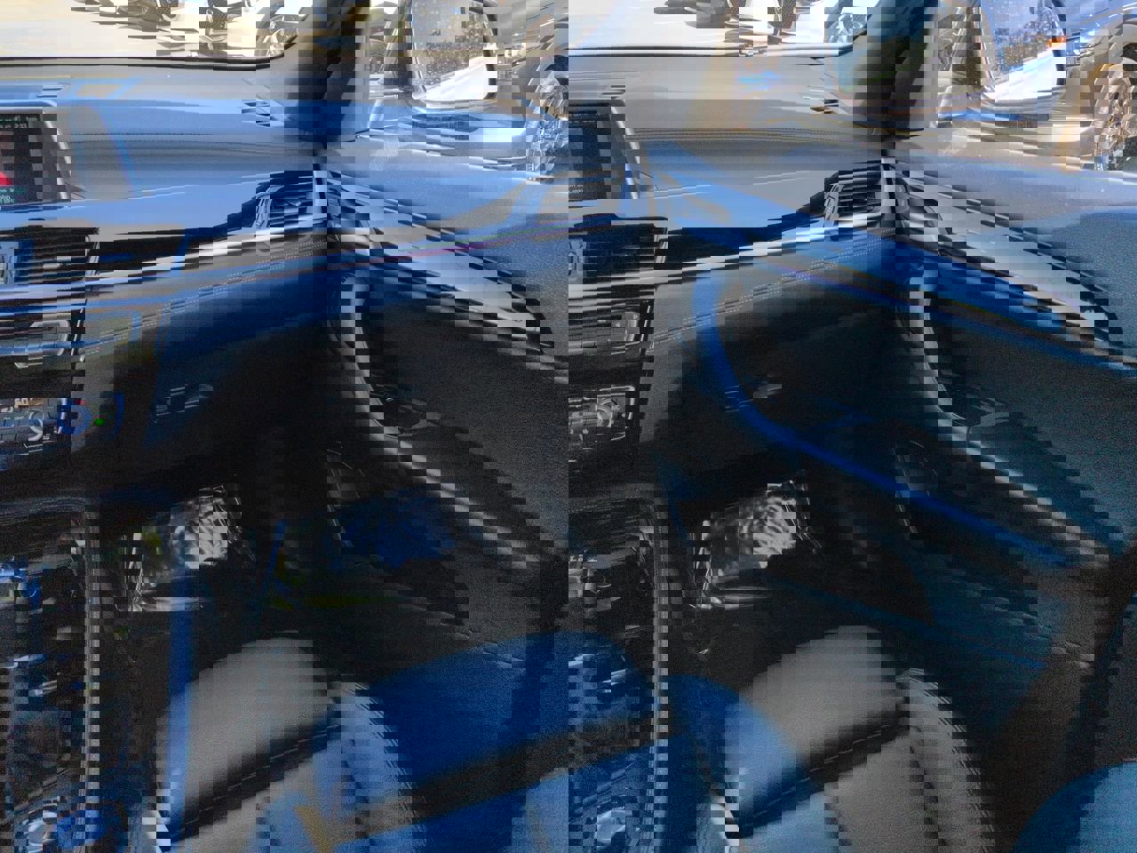 Used 2018 BMW X2 sDrive28i image 16