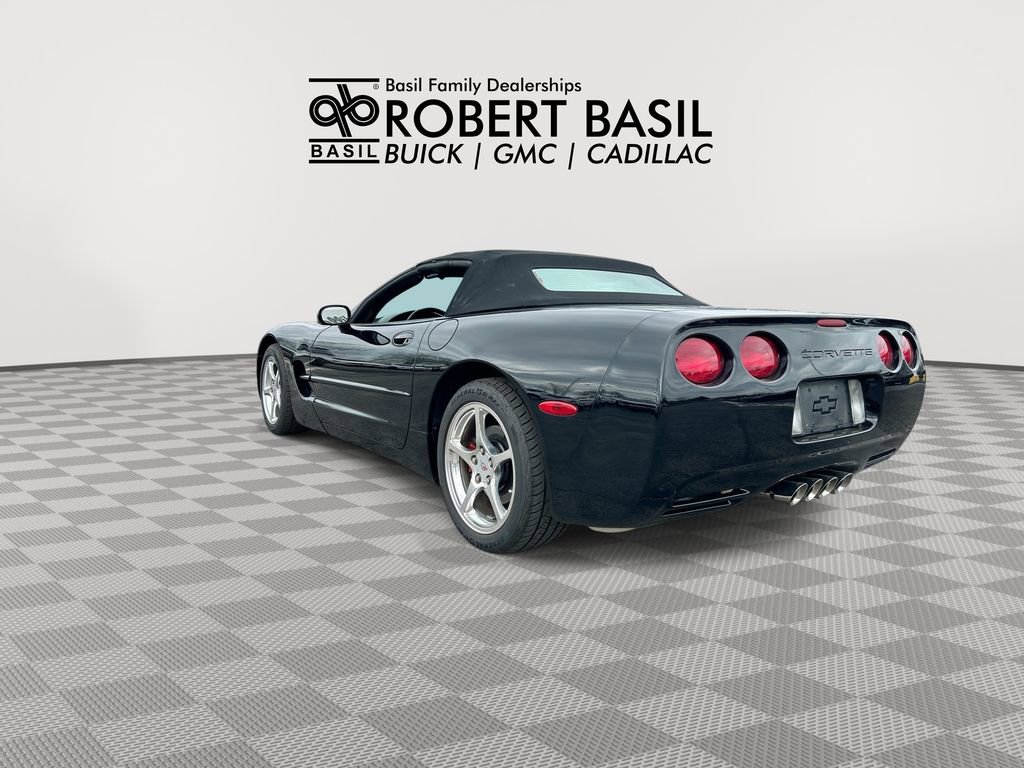 Used 2001 Chevrolet Corvette Convertible w/ Preferred Equipment Group2 RWD image 6