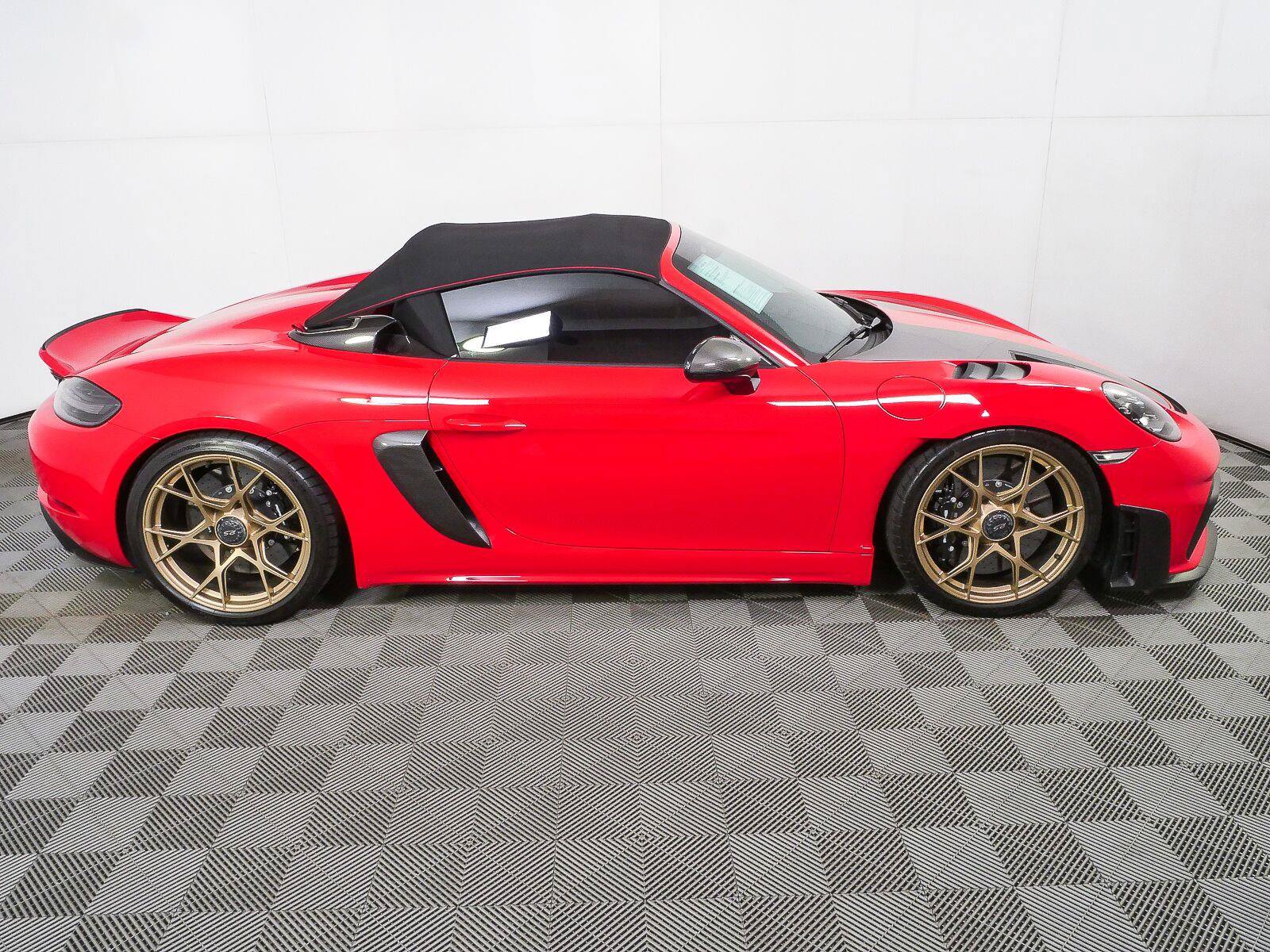 Certified 2025 Porsche 718 Boxster Spyder RS RWD image 20