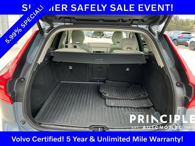 Certified 2023 Volvo XC60 B5 Plus w/ Protection Package Premier FWD image 28