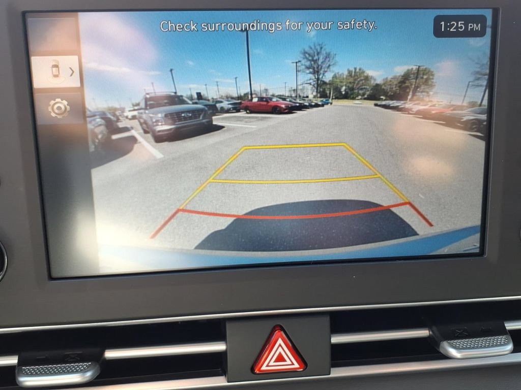 New 2026 Hyundai Elantra Sport FWD image 25
