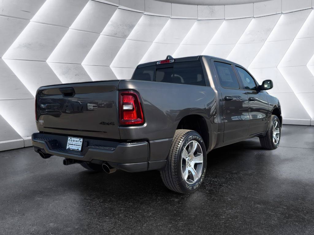 New 2026 RAM 1500 Express AWD/4WD image 8
