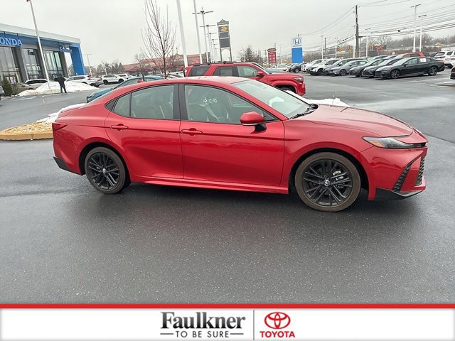 Certified 2025 Toyota Camry SE image 4