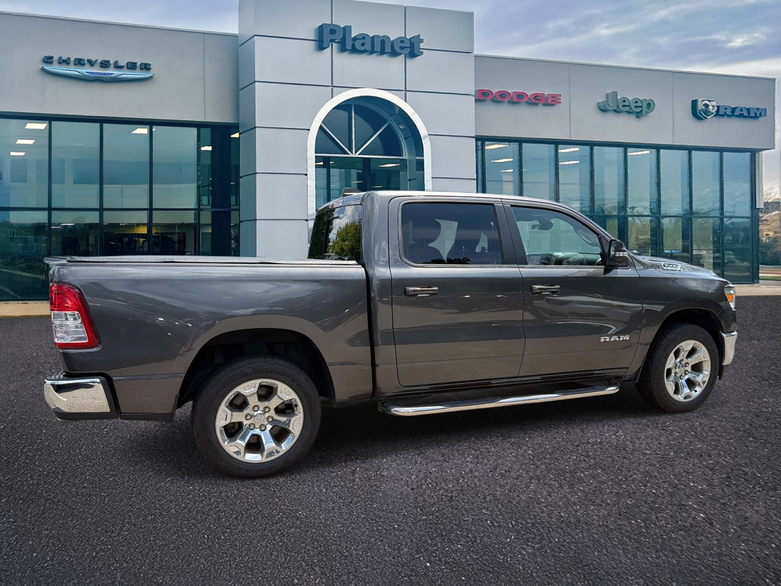 Used 2021 RAM 1500 Big Horn AWD/4WD image 2