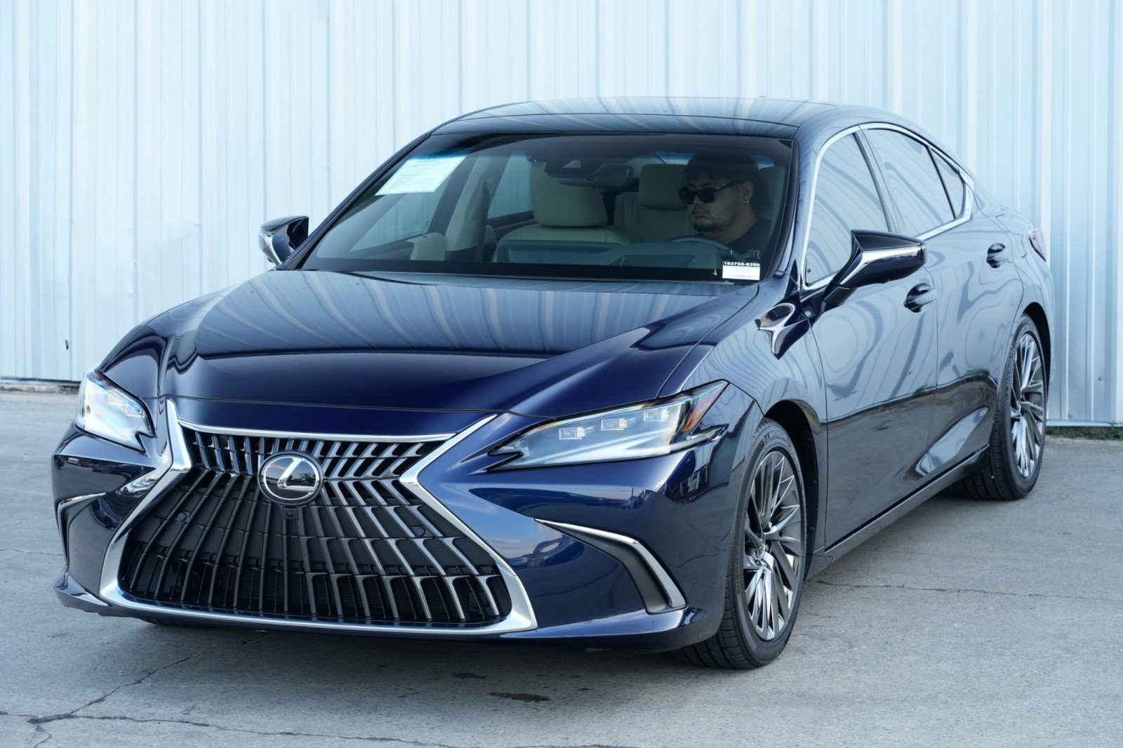 Used 2025 Lexus ES 350 Ultra Luxury w/ Accessory Package (Z1) image 54