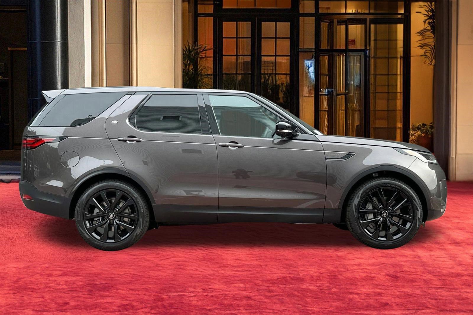 New 2026 Land Rover Discovery S AWD/4WD image 8