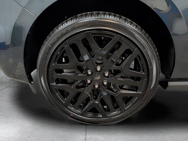 New 2026 Ford Expedition Max Platinum AWD/4WD image 2