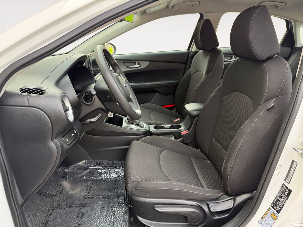 Used 2020 Kia Forte LXS image 13