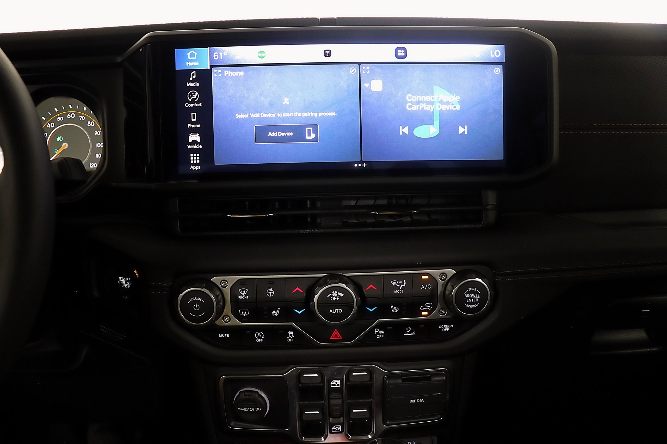 Used 2025 Jeep Gladiator Mojave w/ Safety Group AWD/4WD image 18