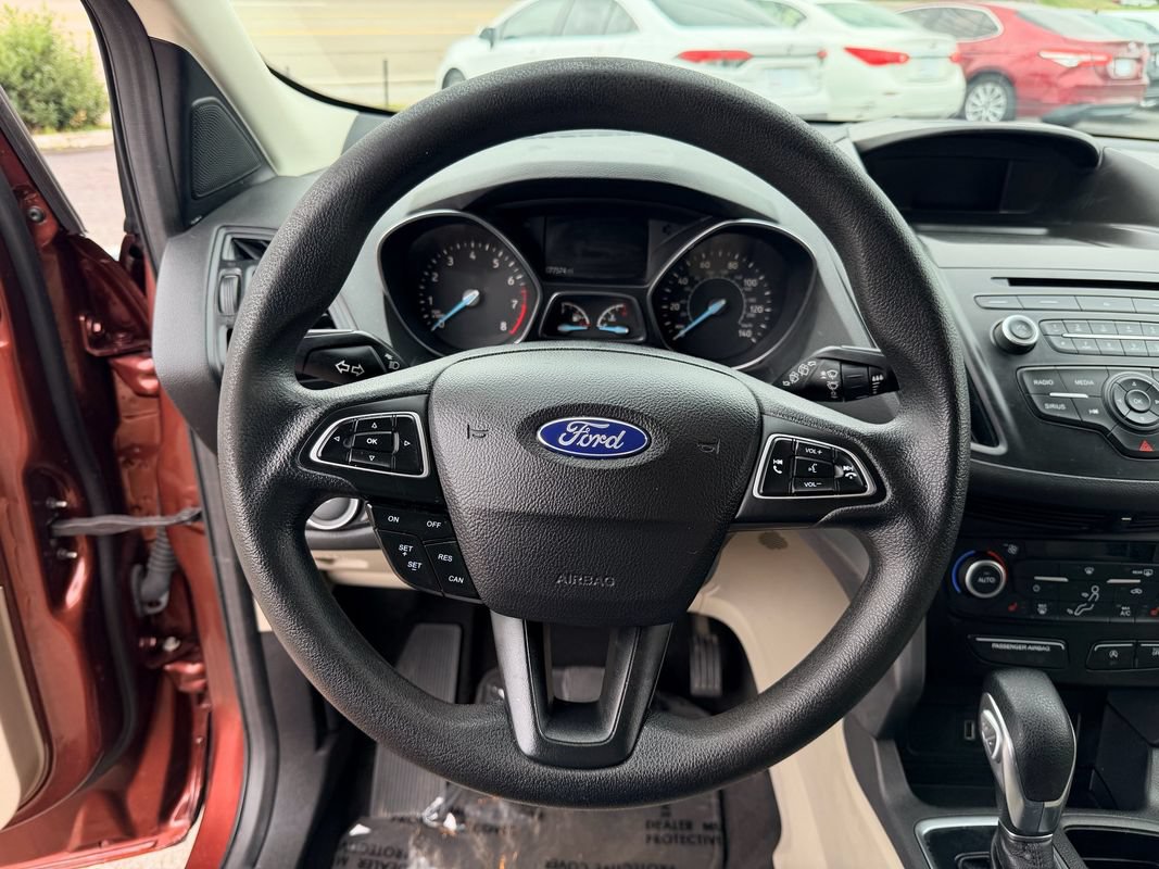 Used 2018 Ford Escape SE AWD/4WD image 17