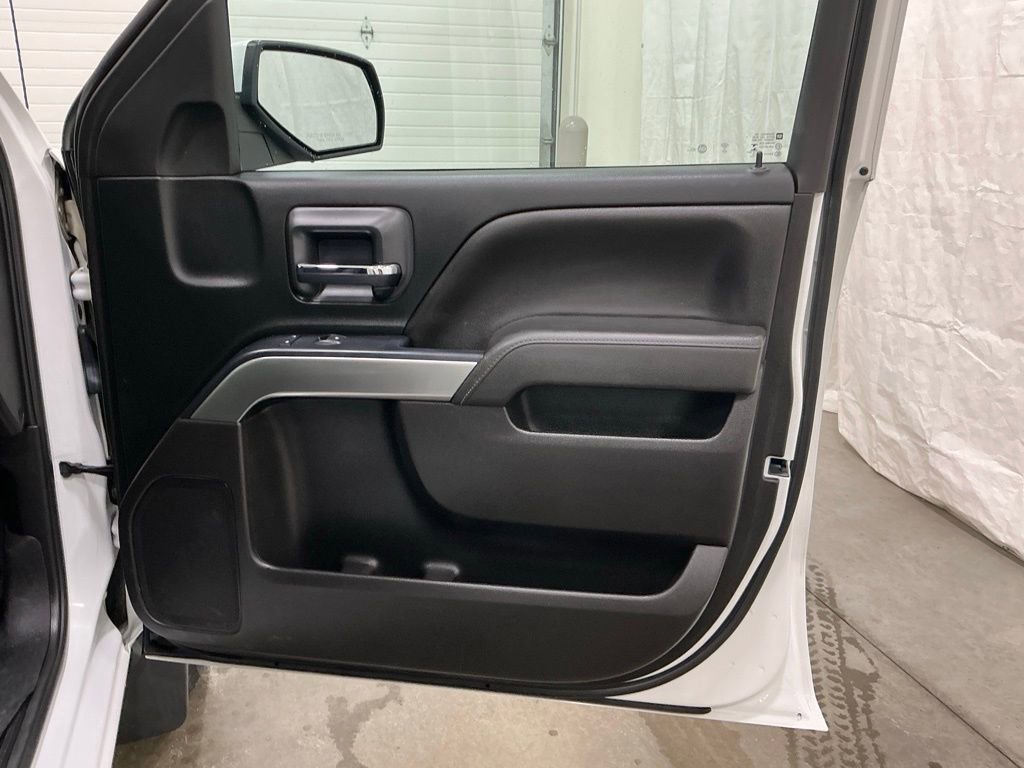 Used 2018 Chevrolet Silverado 1500 LT w/ Trailering Package image 33