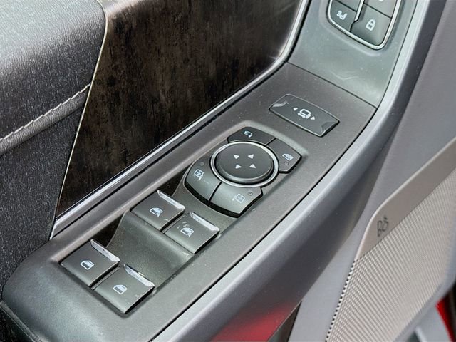 Used 2021 Ford F150 Lariat w/ Equipment Group 502A High image 18