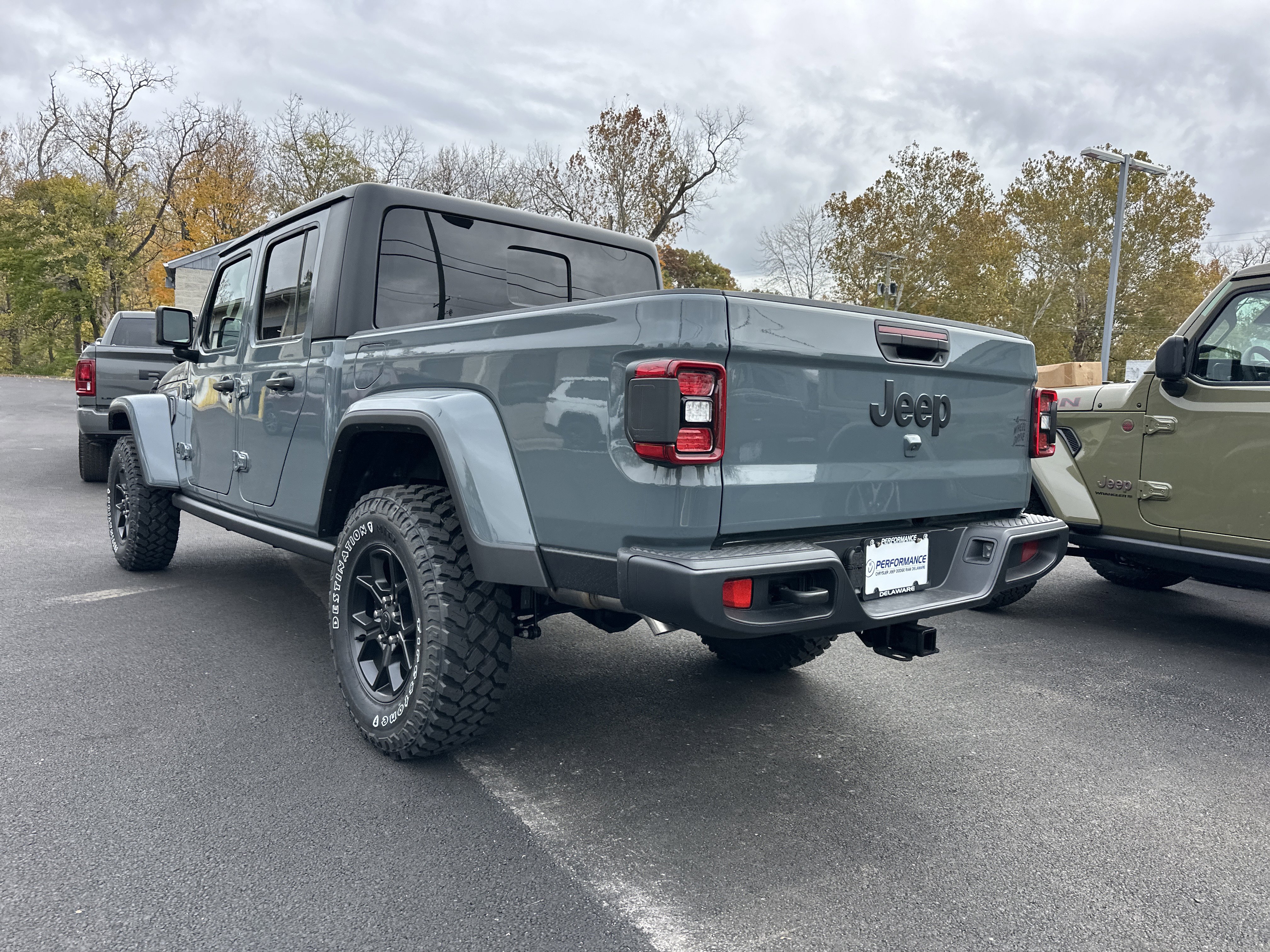 New 2026 Jeep Gladiator Willys image 23