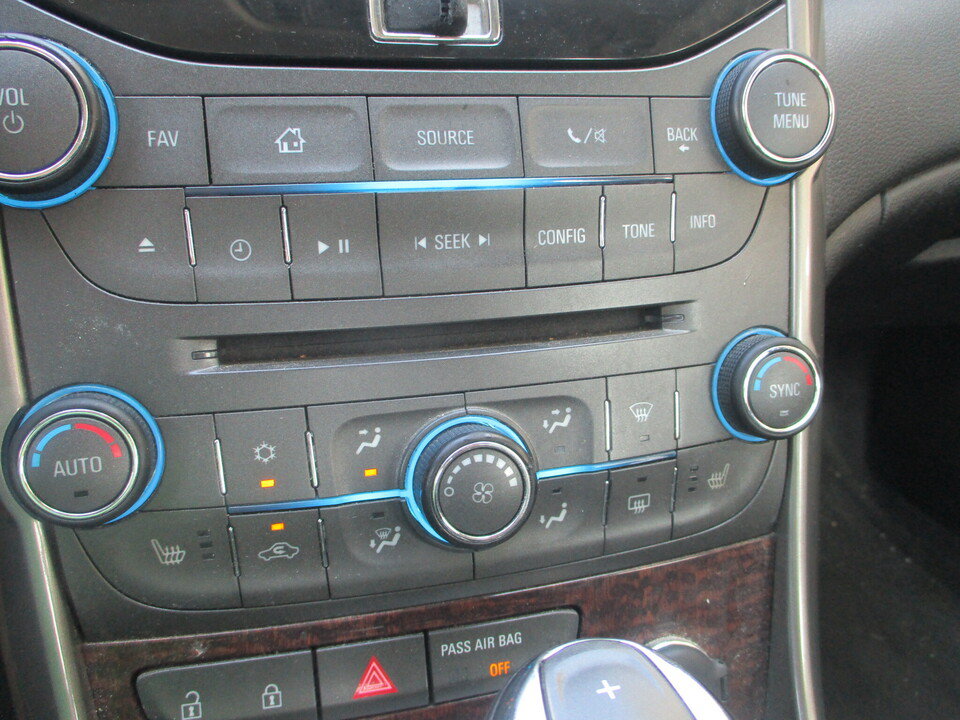 Used 2013 Chevrolet Malibu LTZ FWD image 28